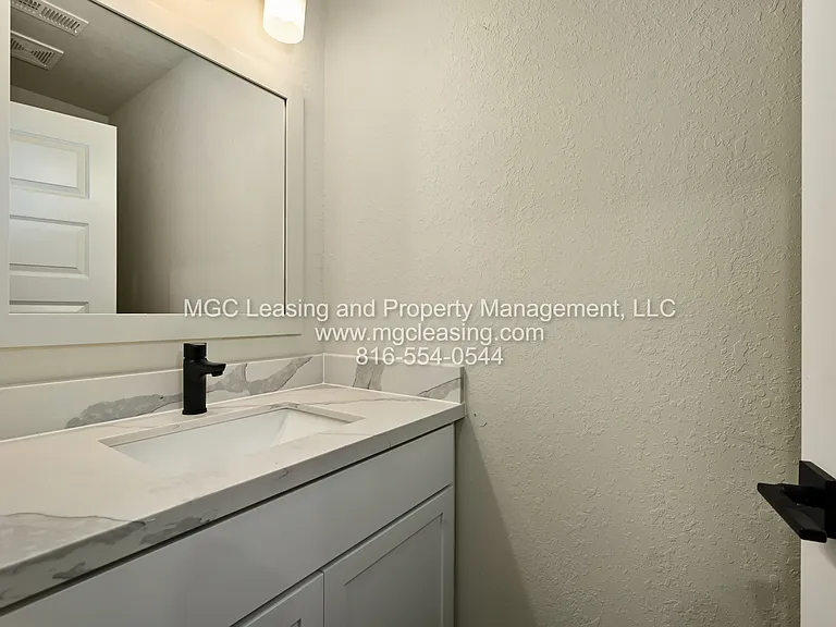 232 Sumac Rd — Photo 20