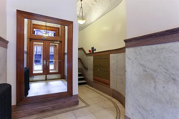Rented by Corcoran | media 11