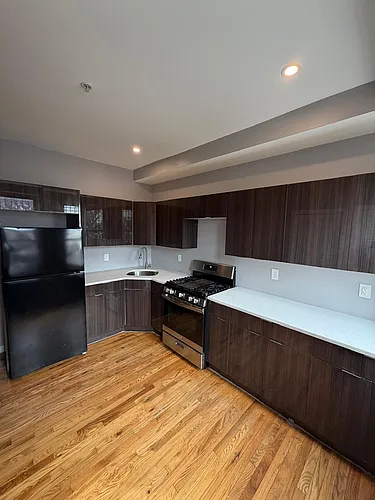 585 Central Ave #102 Photo 1