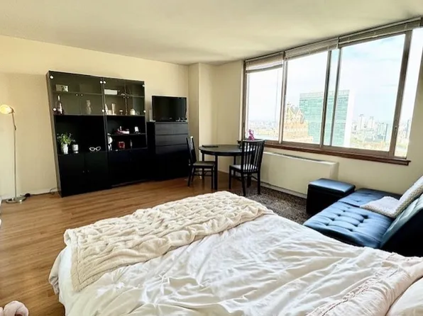 235 East 40th Street image 1 of 20