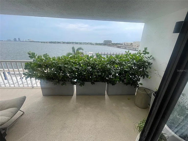 2 Adalia Ave #302 — Photo 28
