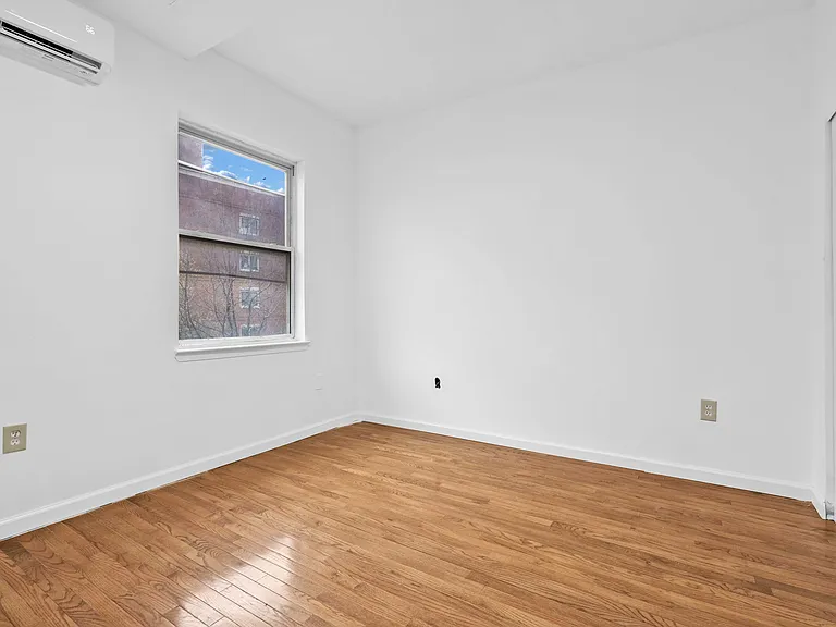 1398 Fulton Ave #3 — Photo 4