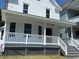 931 Dean St, Schenectady, NY 12309