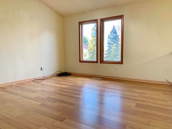 4th image of 5449 Brittany Dr SE