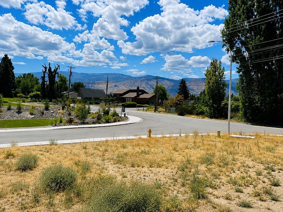 1st image of 3217 NW Cascade Ave Lot 29