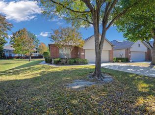 9806 Kaufman Pl, Plano, TX 75025