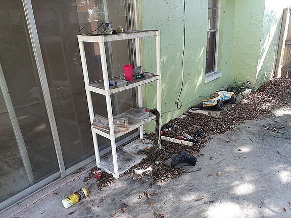 3rd image of 706 Walker St