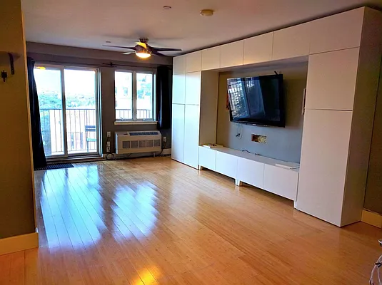 Rented by Keller Williams NYC | media 11