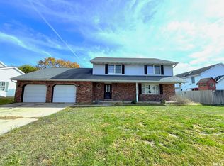 3120 Red Bud Ln, Springfield, IL 62712