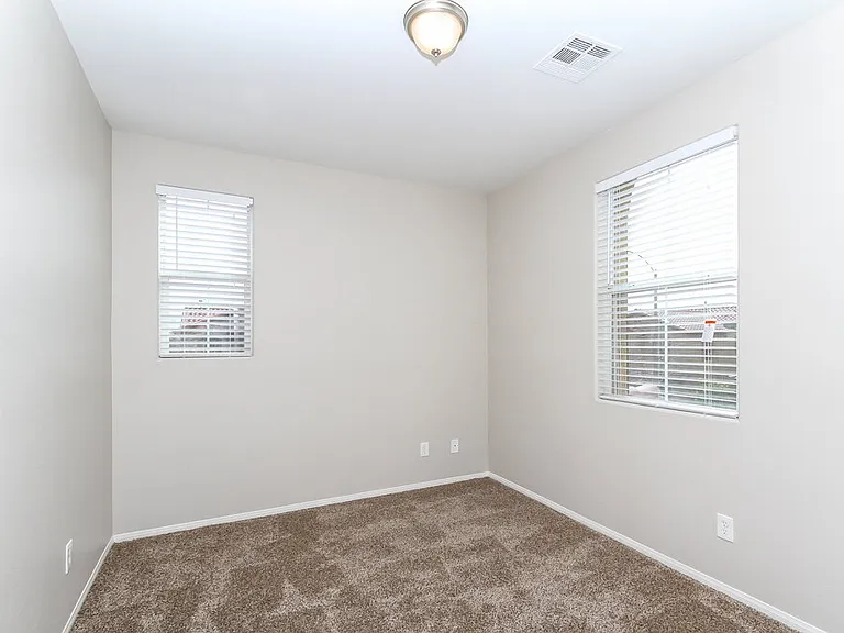 9230 Weeping Water Ave — Photo 10