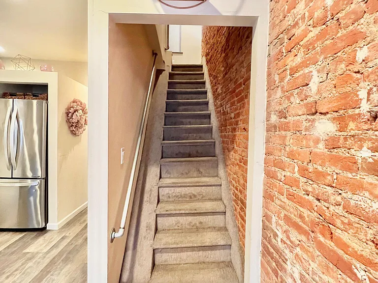 1543 Spring Garden St #2 — Photo 6