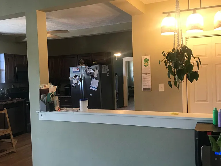 Bar area in kitchen