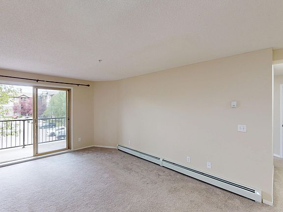 4th image of 8 Bridlecrest Dr SW #2304