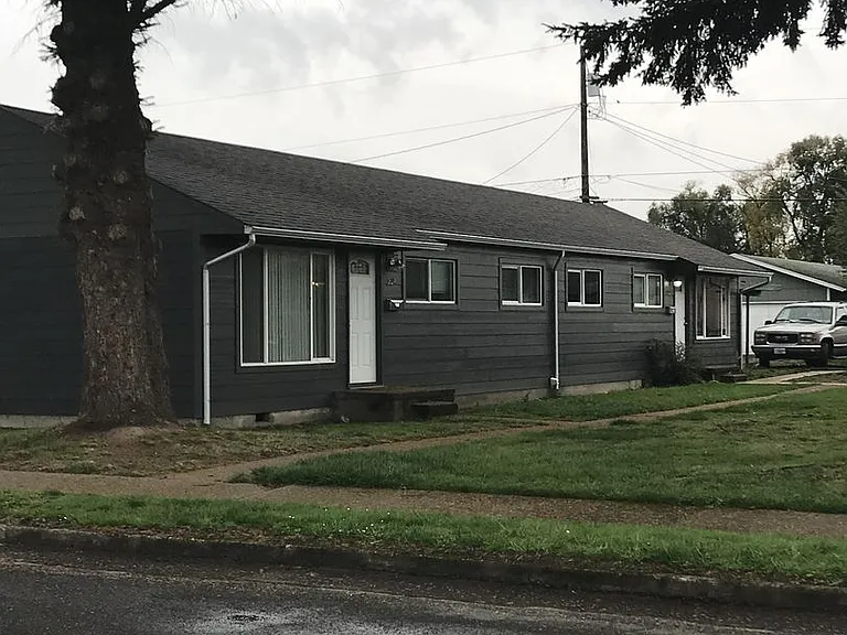 214-285 Cypress 254 256 Colorado — Photo 1