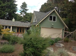 2724 NE 96th St, Seattle, WA 98115