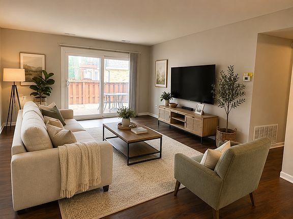 3rd image of 4424 Euclid Ave APT 1A