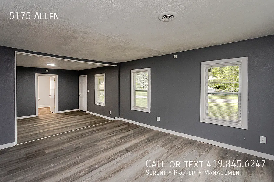 Step Into Summer in Your Beautifully Remodeled New Home! — Photo 2