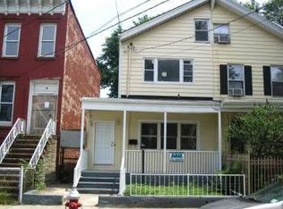 324 Whiton St, Jersey City, NJ 07304