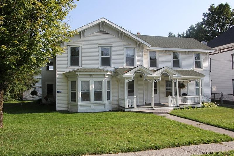 3rd image of 159 MAIN Street
