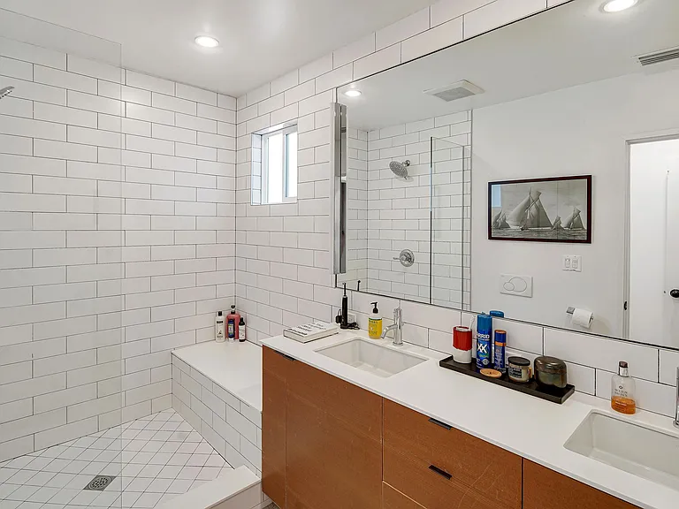 671 Oxford Ave — Photo 27