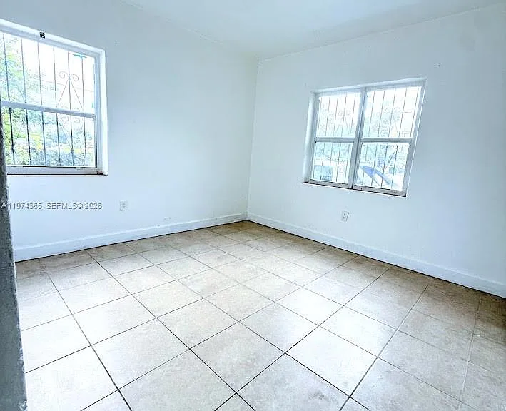 5701 N Miami Ave #B — Photo 5