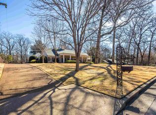 1264 E Massey Rd, Memphis, TN 38120