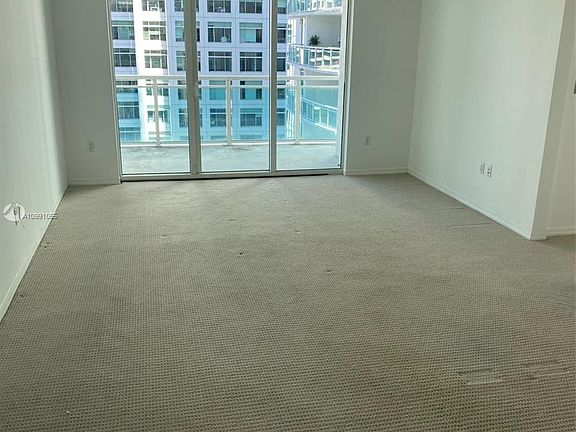 5th image of 951 Brickell Ave APT 1200