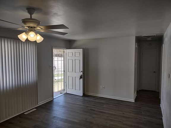 2nd image of 26 Douglas Ln
