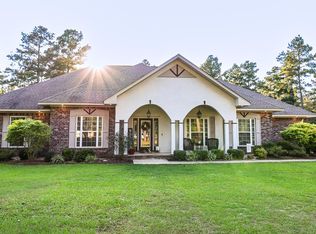 208 Rexanne Dr, Hampton, AR 71744