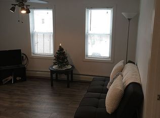 12 Dwight St, Providence, RI 02906