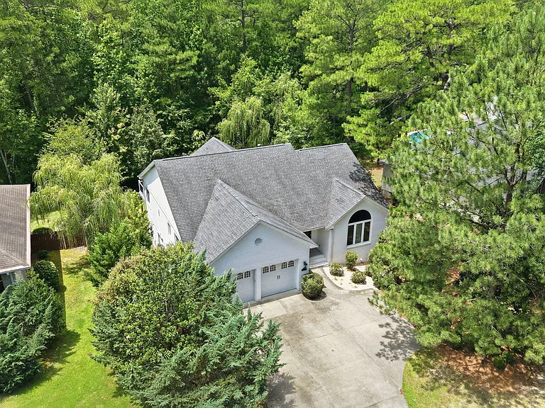 25 Kingswood Cir — Photo 60