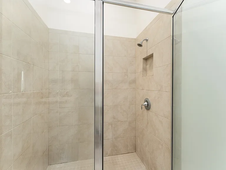5347 NW 46th Lane Rd — Photo 24