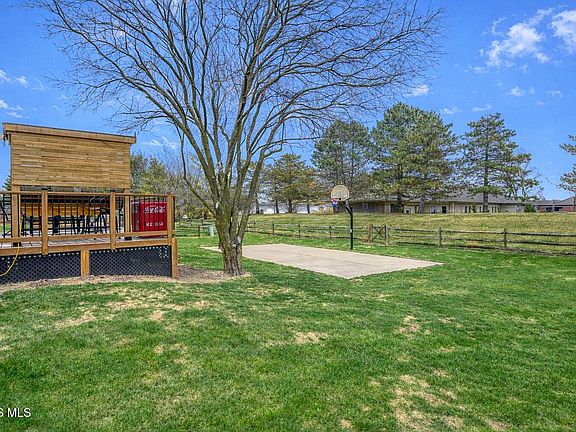 5th image of 3407 Manley Rd