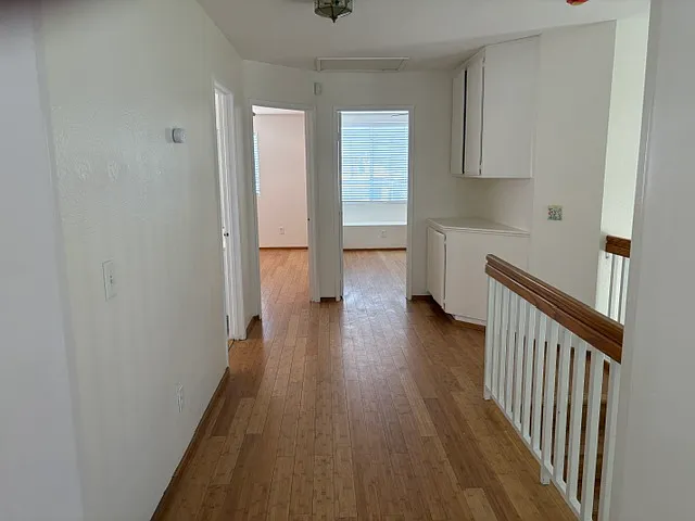 12830 Tiverton Ct — Photo 10