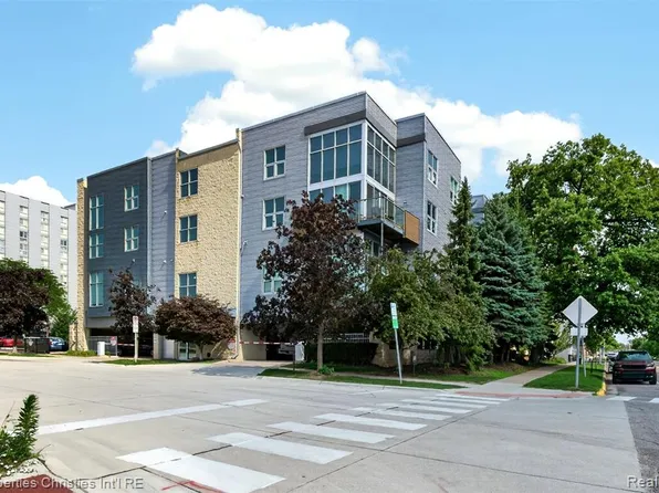 614 S Troy St Unit 105, Royal Oak, MI 48067