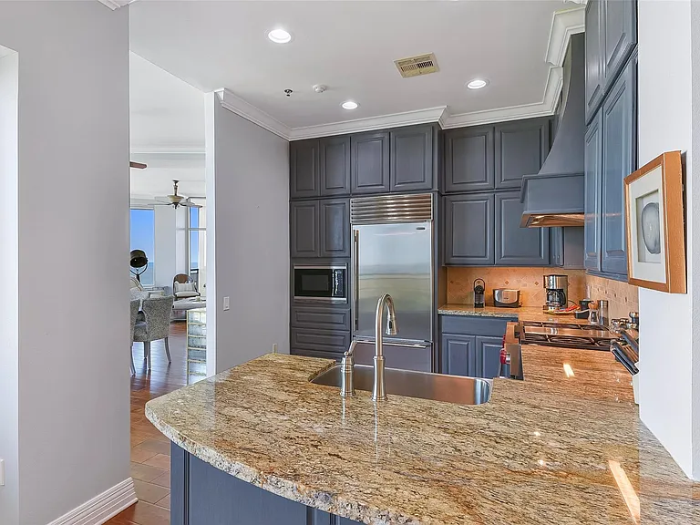 801 E Beach Dr #TW2704 — Photo 26