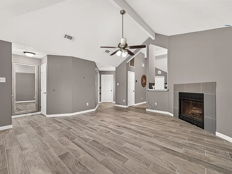 10031 Prospect Hill Dr — Photo 8