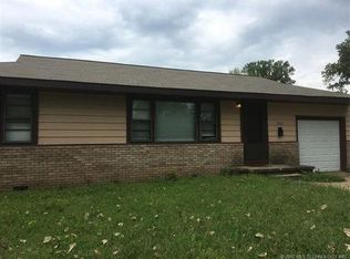 5624 W 3rd St, Tulsa, OK 74127