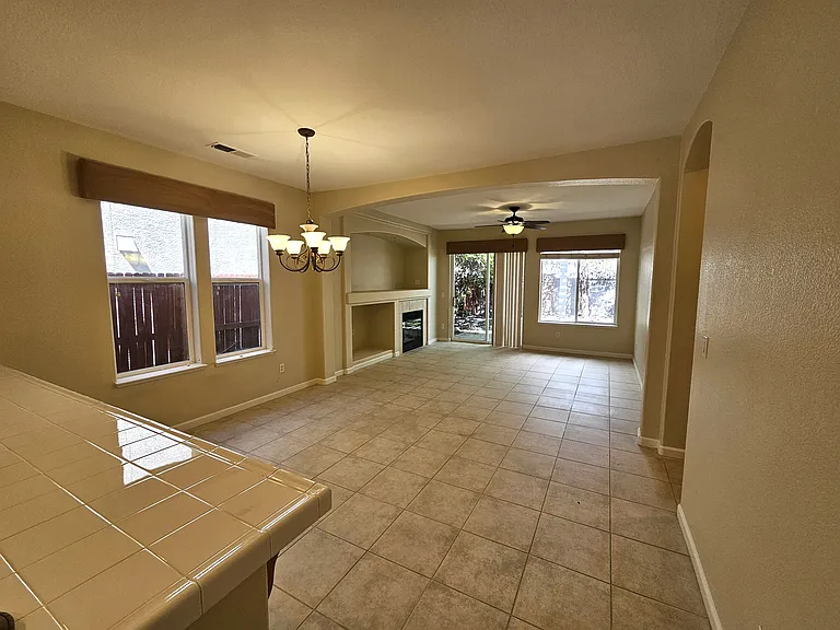 9355 Hummer Ct — Photo 4