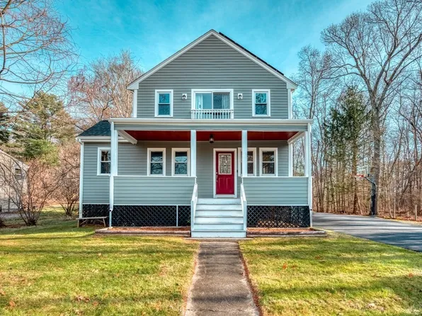 784 Sumner St, Stoughton, MA 02072