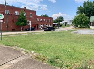 2100 E Center St, Kingsport, TN 37664