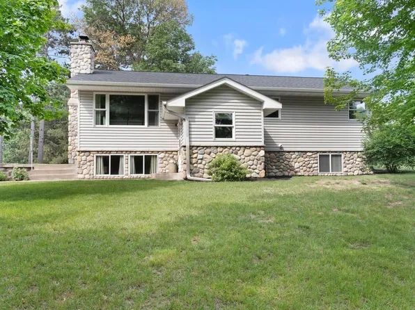 23481 Fontana St NE, Stacy, MN 55079