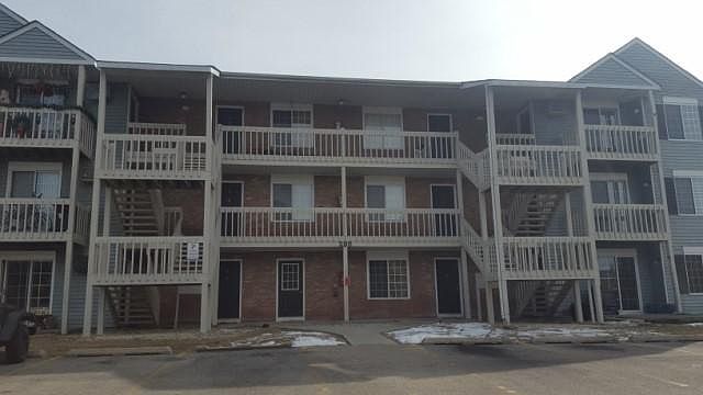1st image of 295 Glen St