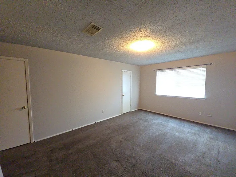 15625 Weldon Dr — Photo 6
