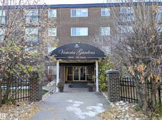 Victoria Gardens, Edmonton, AB T5P 2S1