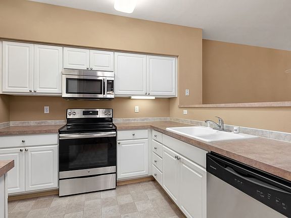 3rd image of 15302 40th Ave W #1-104