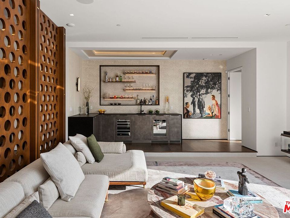 1088 N Hillcrest Rd, Beverly Hills, CA 90210 | Zillow