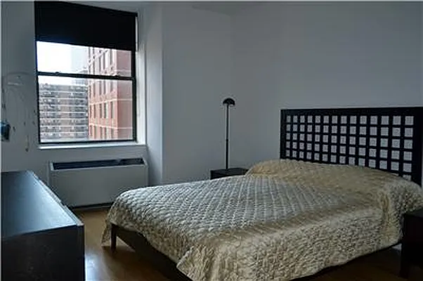 Rented by Domus Realty | media 70