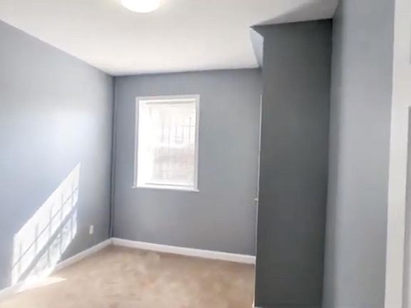 5th image of 1656 N Keeler Ave #1