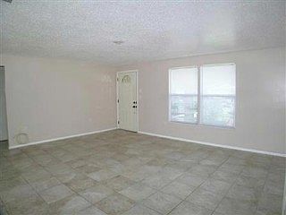 2nd image of 325 Fairwood Ct